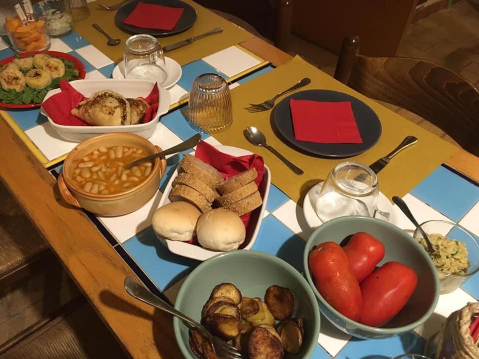 Agriturismo Becerca Vegan Serra San Quirico Luaran gambar