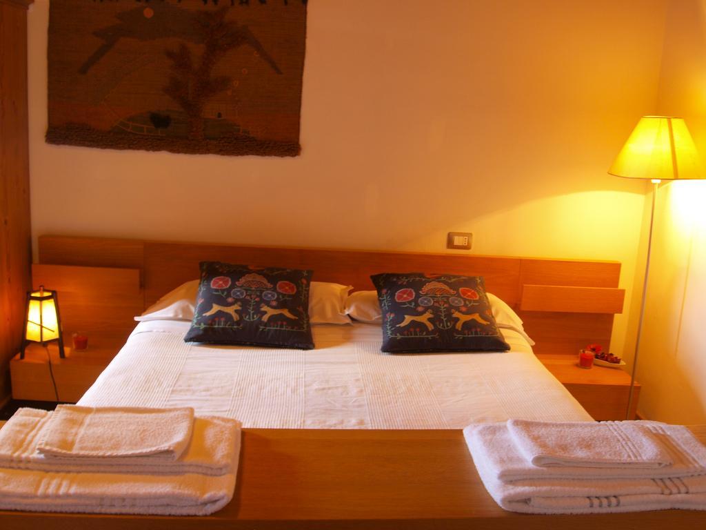 Agriturismo Becerca Vegan Serra San Quirico Luaran gambar